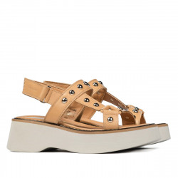 Γυναικείες σανδάλια 5083 camel