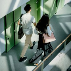 Τσάντα γυναίκας παραλίας 031-1g μοτίβο ροζ συνδυασμένο