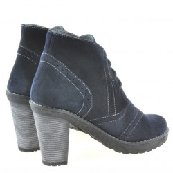 Γυναικείες μπότες 3230 indigo velur