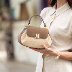 Γυναικεία τσάντα χειρός 042g bufo taupe lifestyle